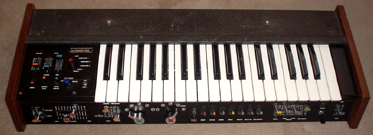 Korg 700S - cykong.com Korg 700S - cykong.com